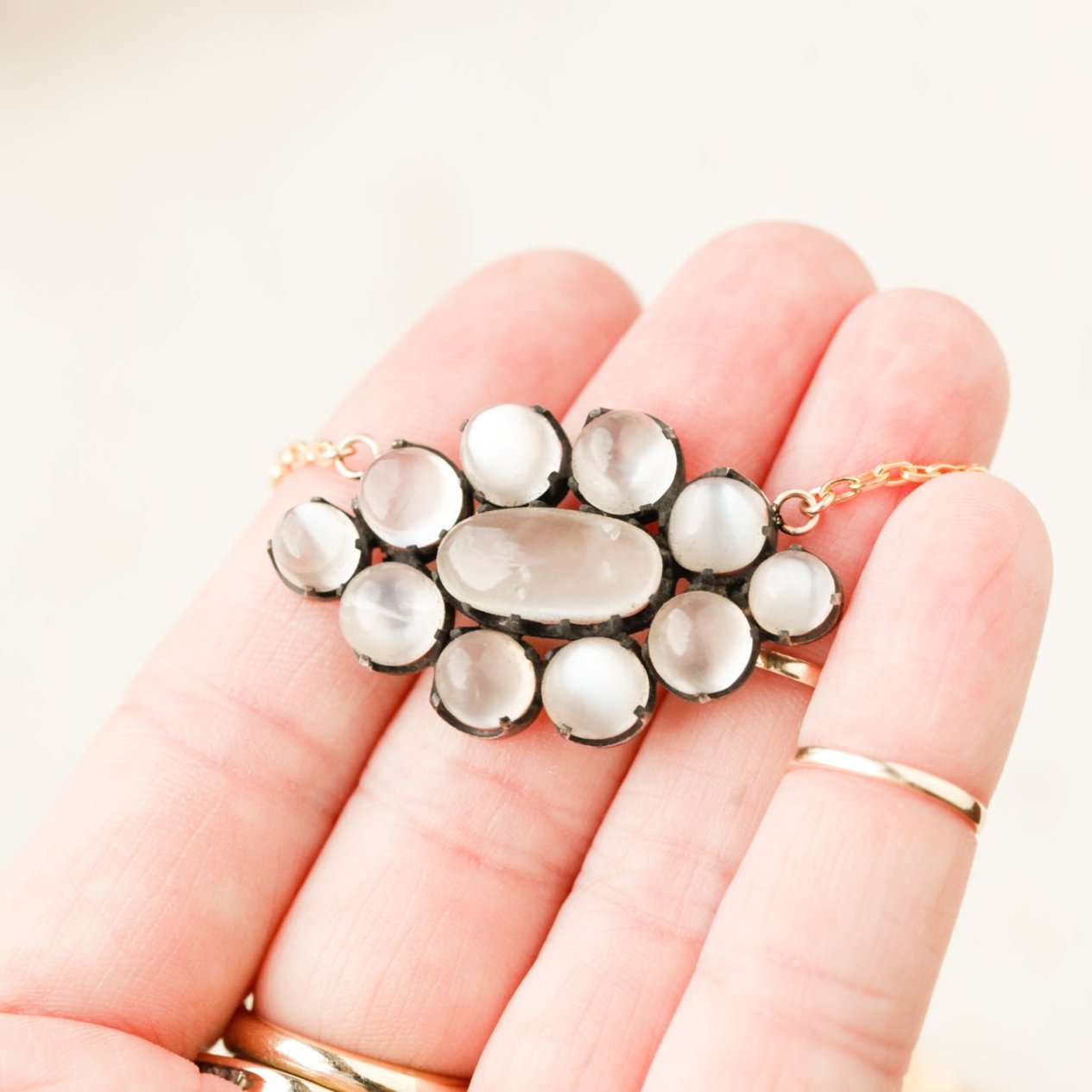 Lessie Moonstone Pendant