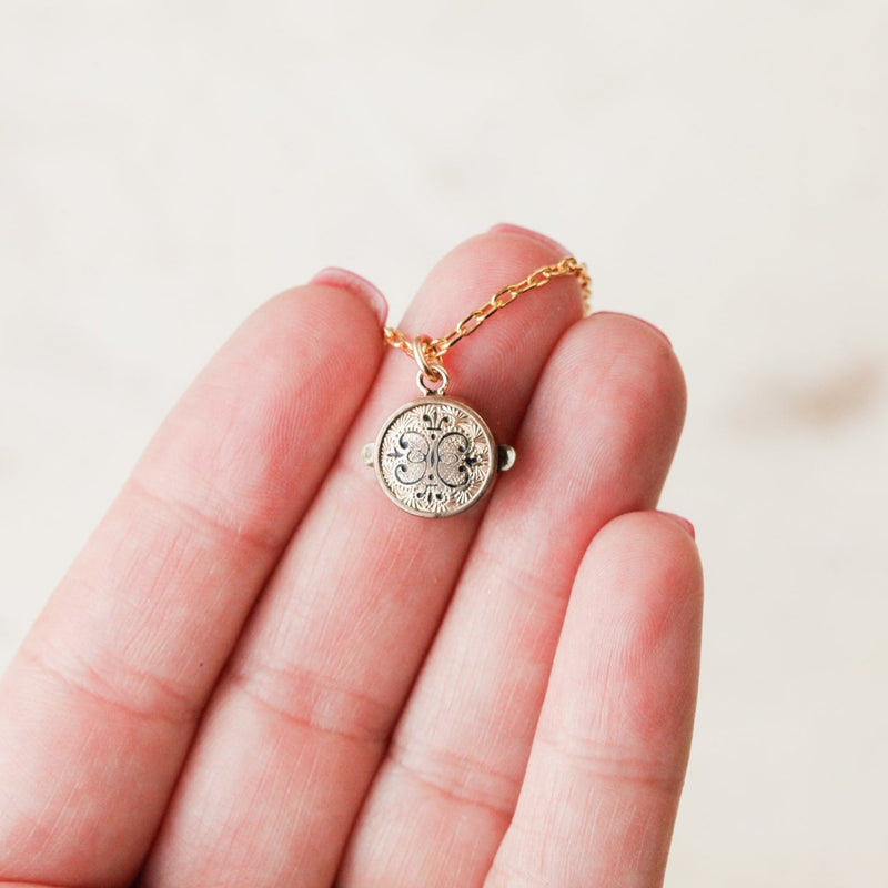 Kinzie Petite Pendant