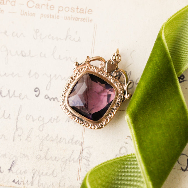 Amelie Pendant