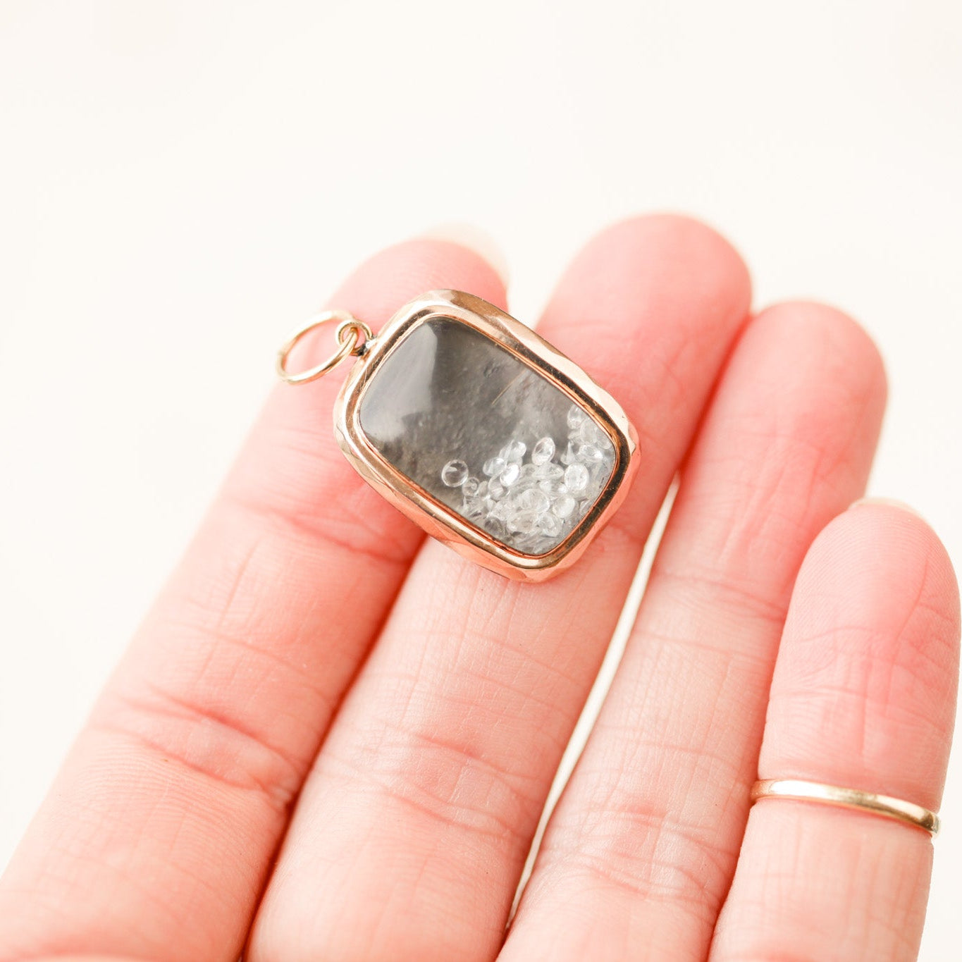 Selah Sapphire Gem Pendant