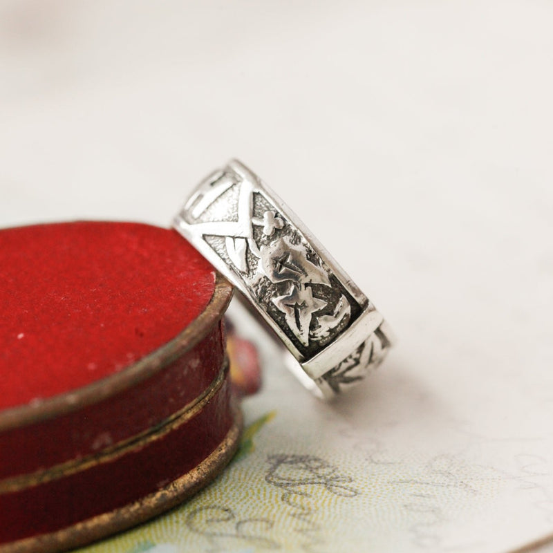 English "Mizpah" Ring