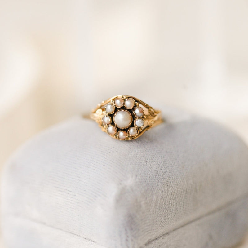 Hepburn Pearl Ring