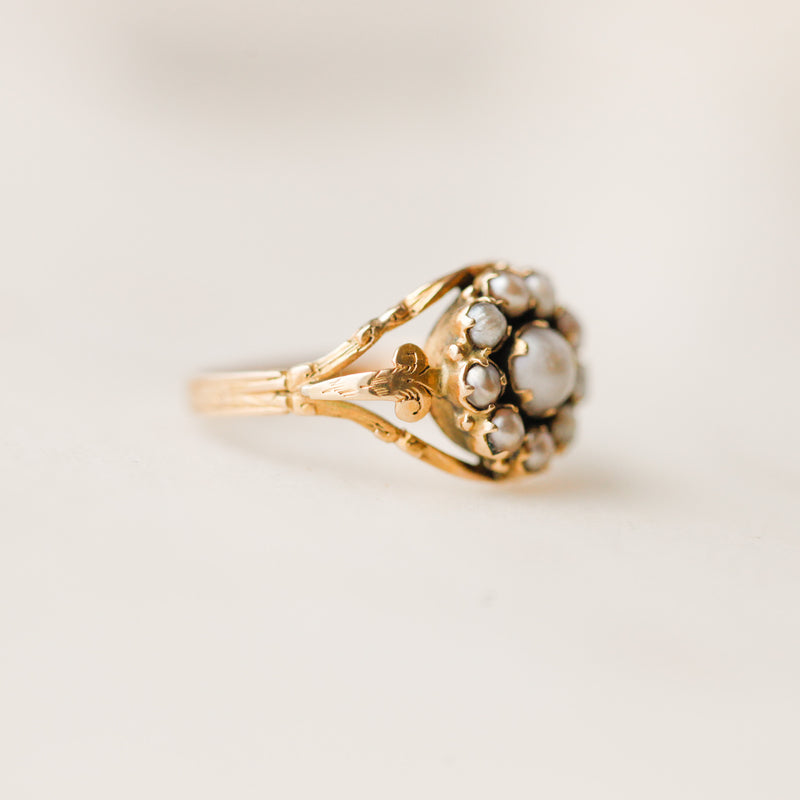 Hepburn Pearl Ring