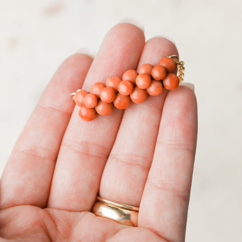 Vesarice Coral Pendant