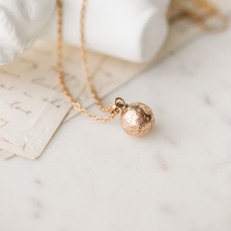 Pierre Orb Pendant