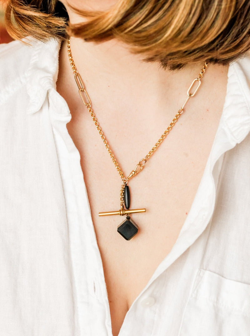 Henrietta Onyx Trellis Pendant