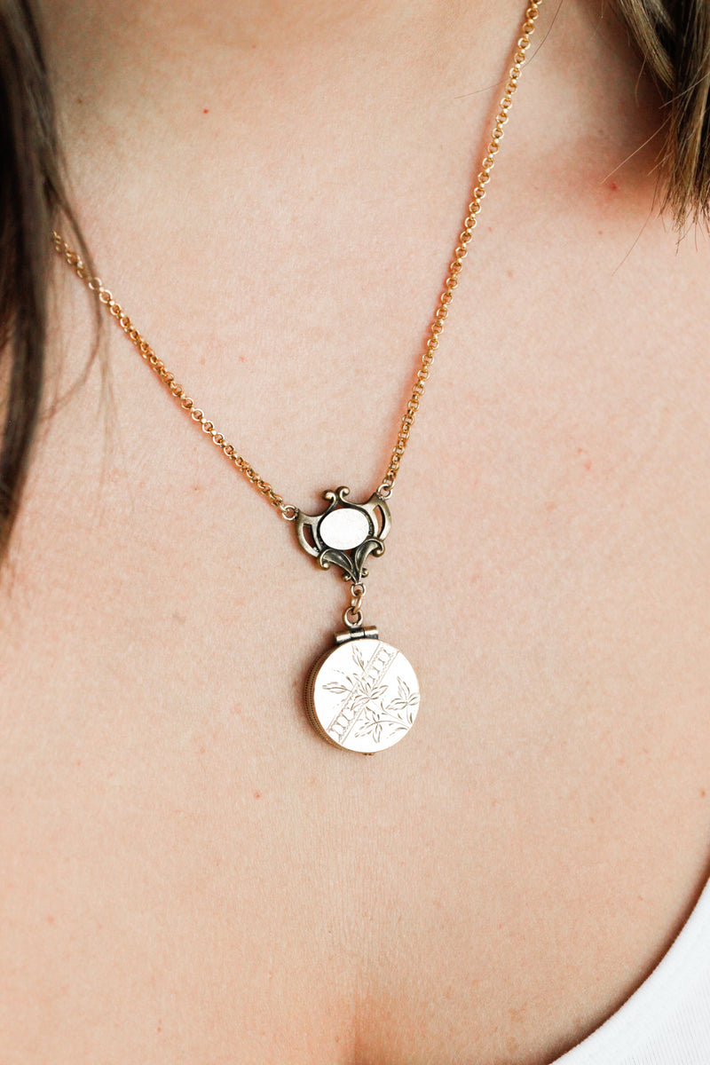 Fillie Floral Locket
