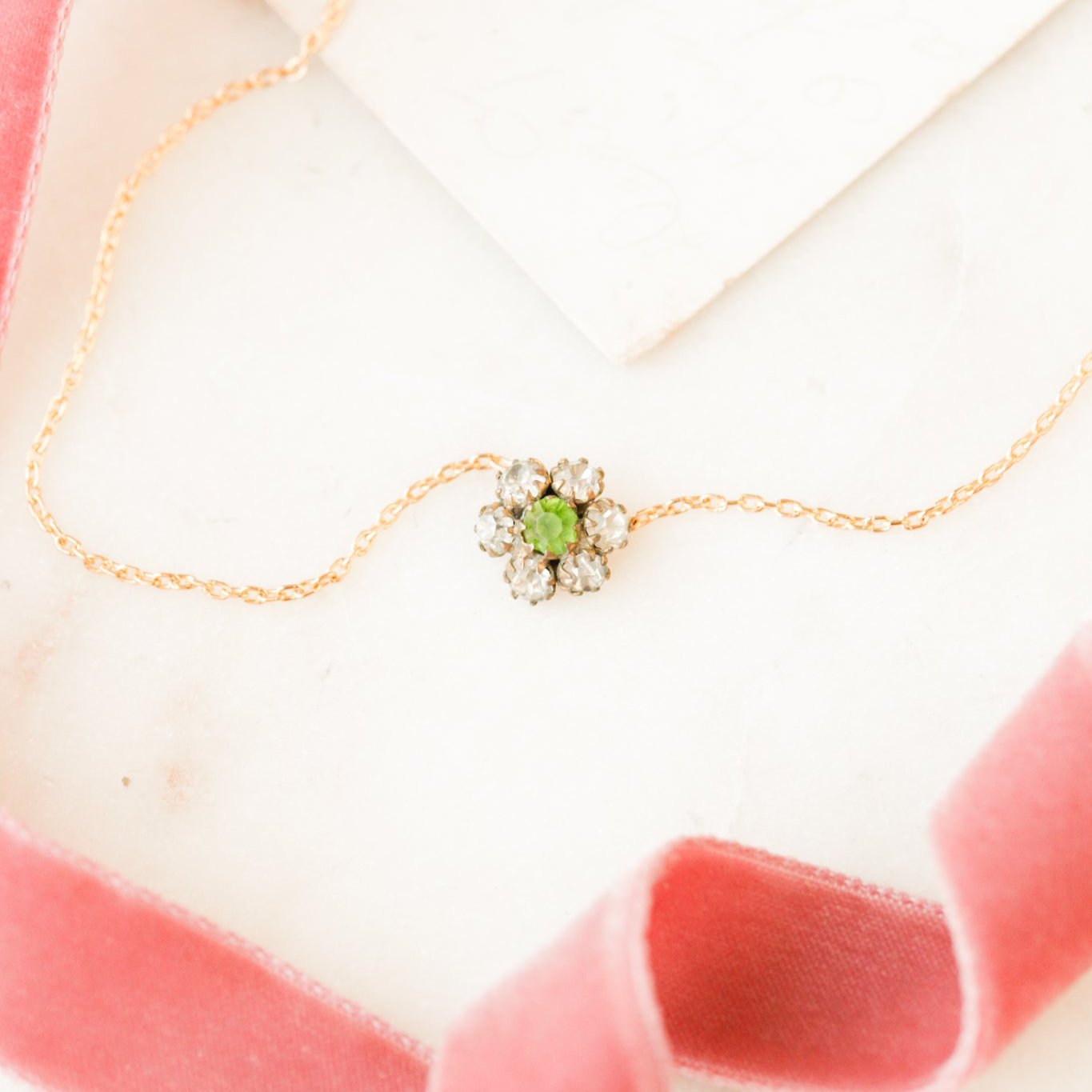 Minnie Verde Pendant