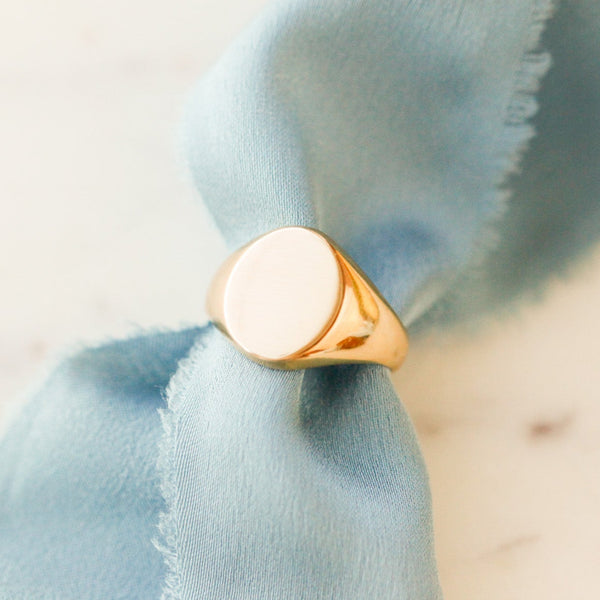 Winston Solid 18k Gold Signet