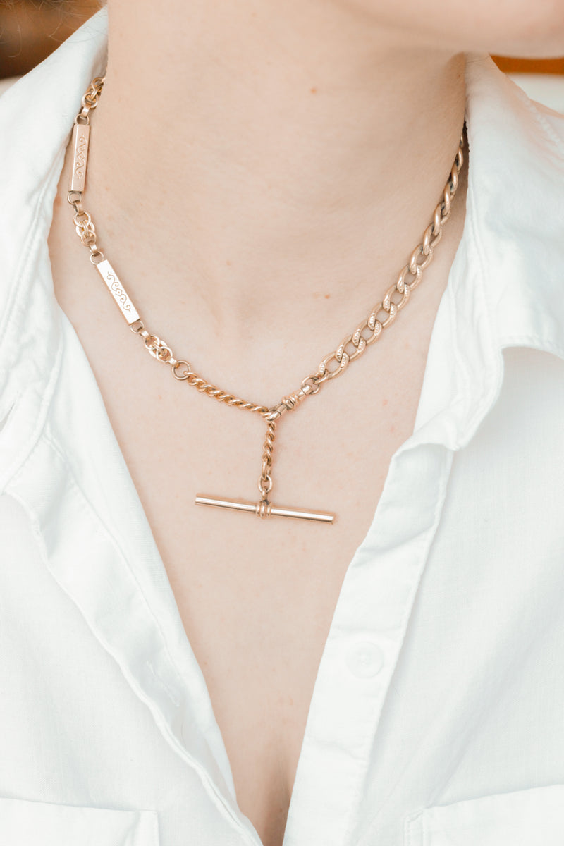 Sienna Victorian Toggle Necklace