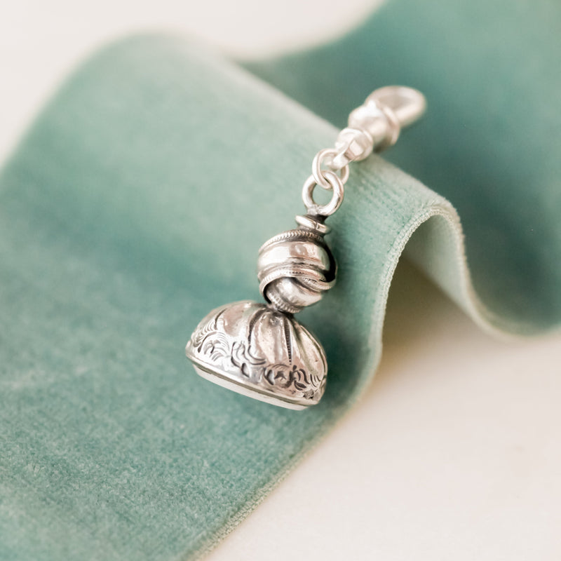 Lover's Knot Fob Charm
