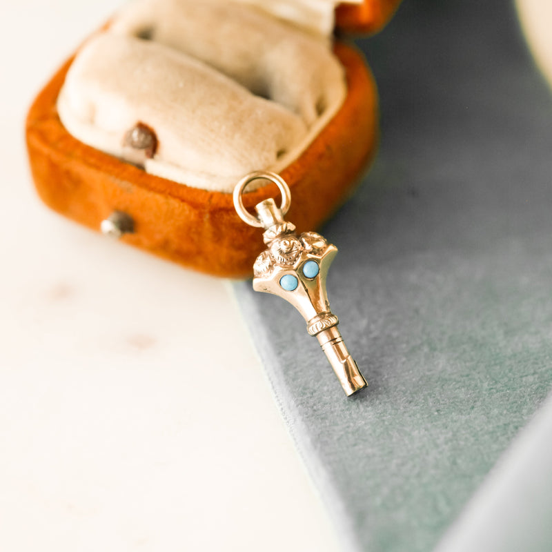 Savie Turquoise Winding Key