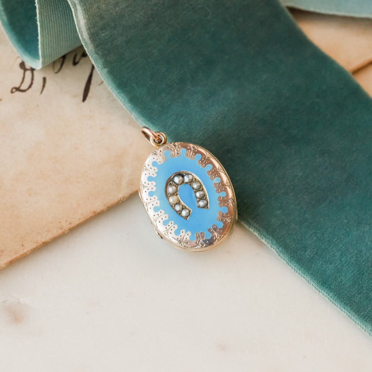 Arabella Victorian Pearl Horseshoe Enamel Locket