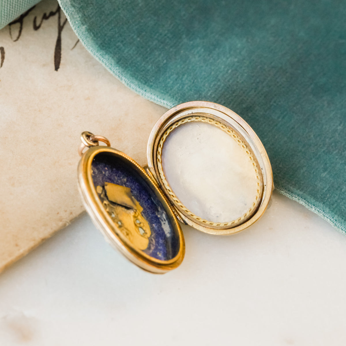 Arabella Victorian Pearl Horseshoe Enamel Locket