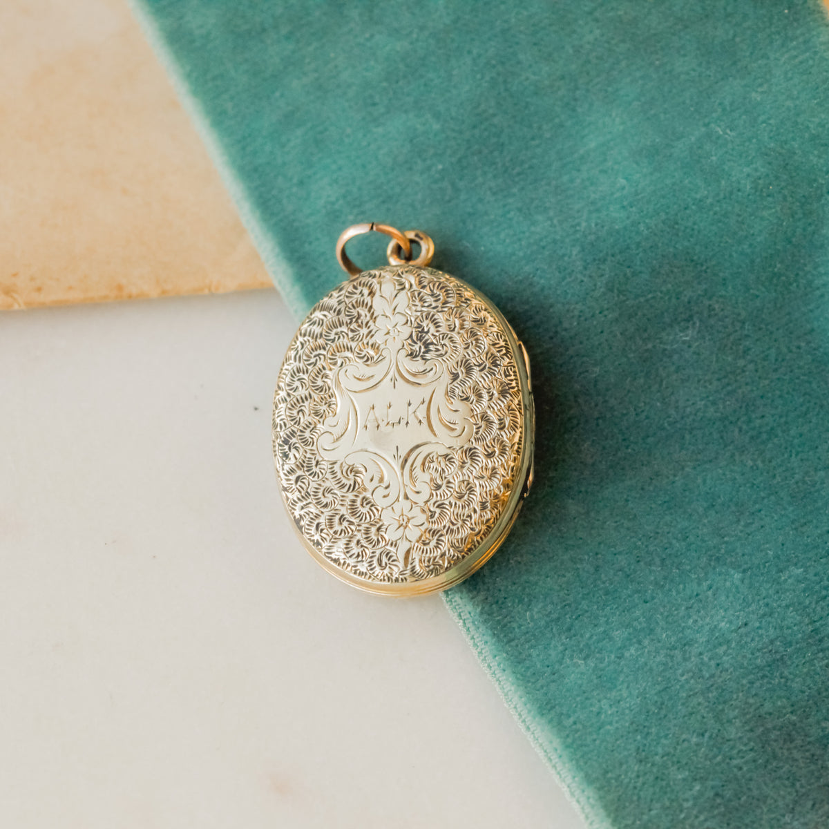 Arabella Victorian Pearl Horseshoe Enamel Locket