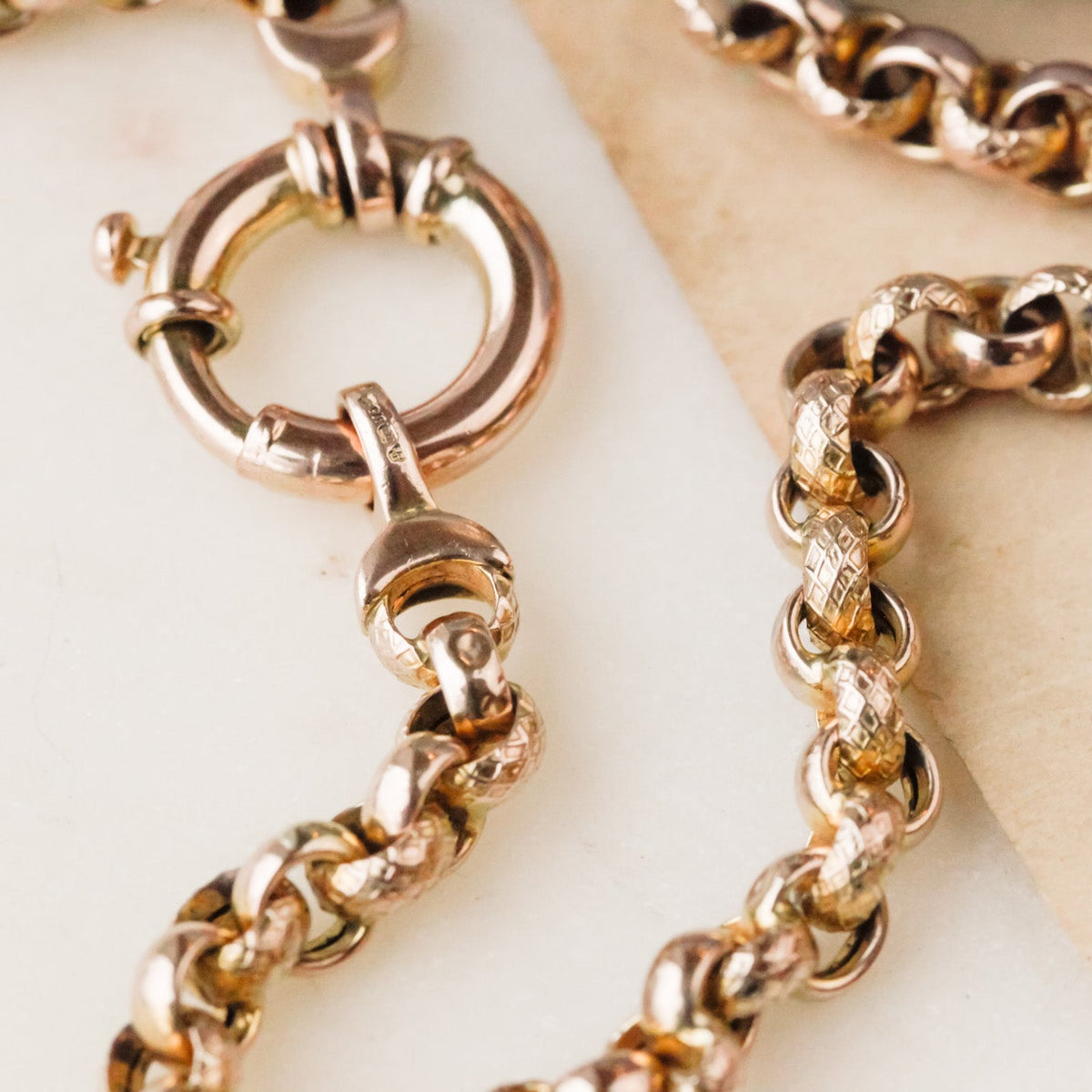 Georgie Rolo Chain and Bolt Clasp