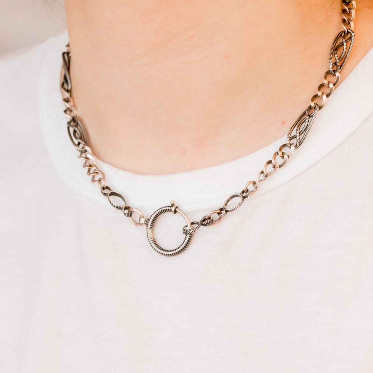 Victorian Niello Striped Chain with Twisted Links