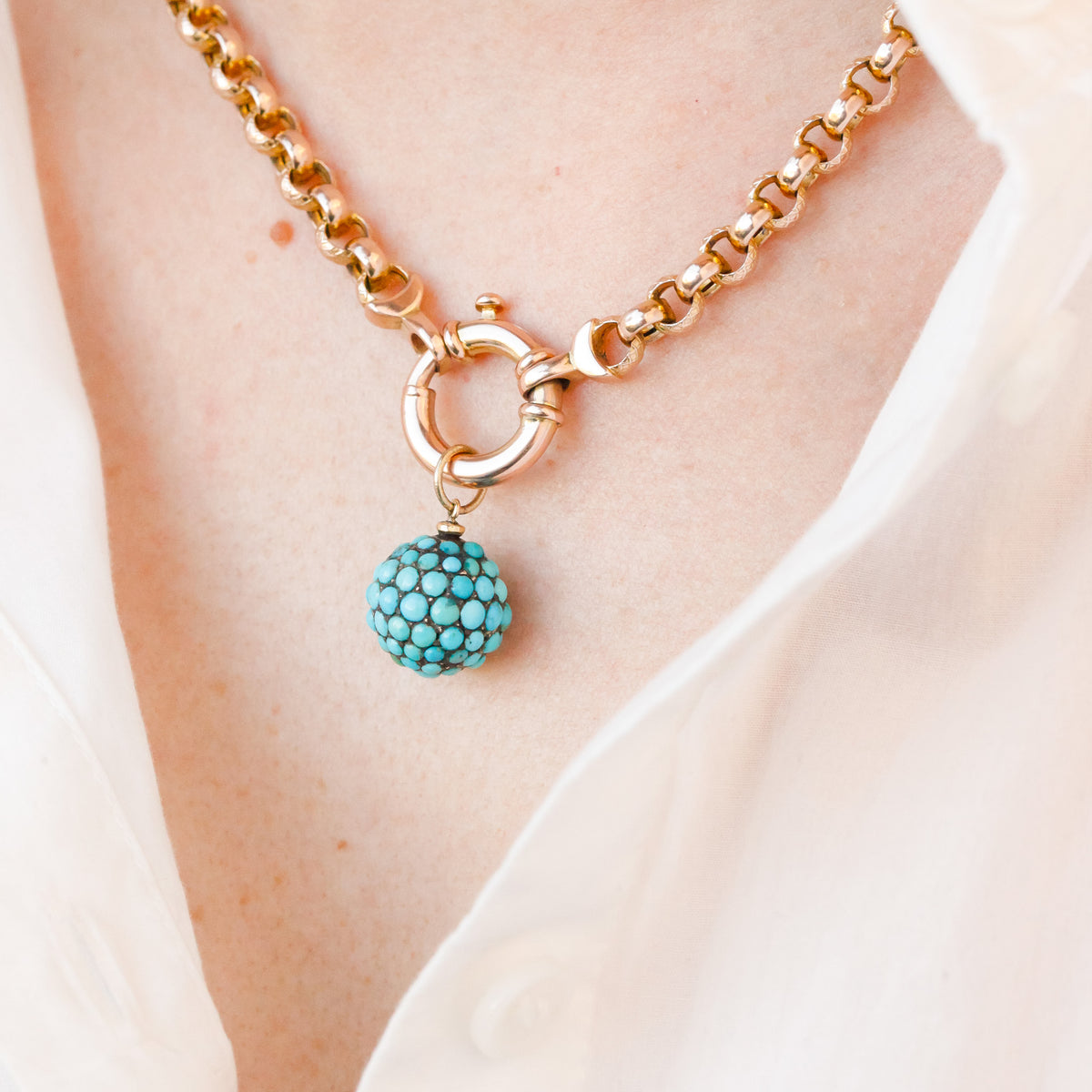 Georgie Rolo Chain and Bolt Clasp
