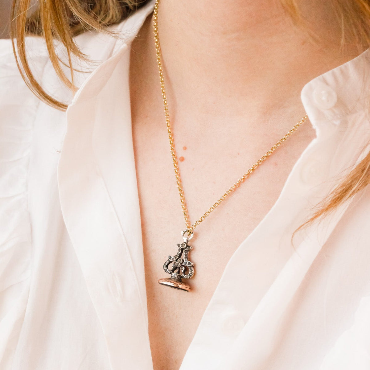 Georgian ‘LE FROID ME CHASSE’ Swallow and Diamond Seal