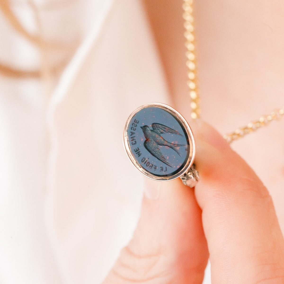 Georgian ‘LE FROID ME CHASSE’ Swallow and Diamond Seal