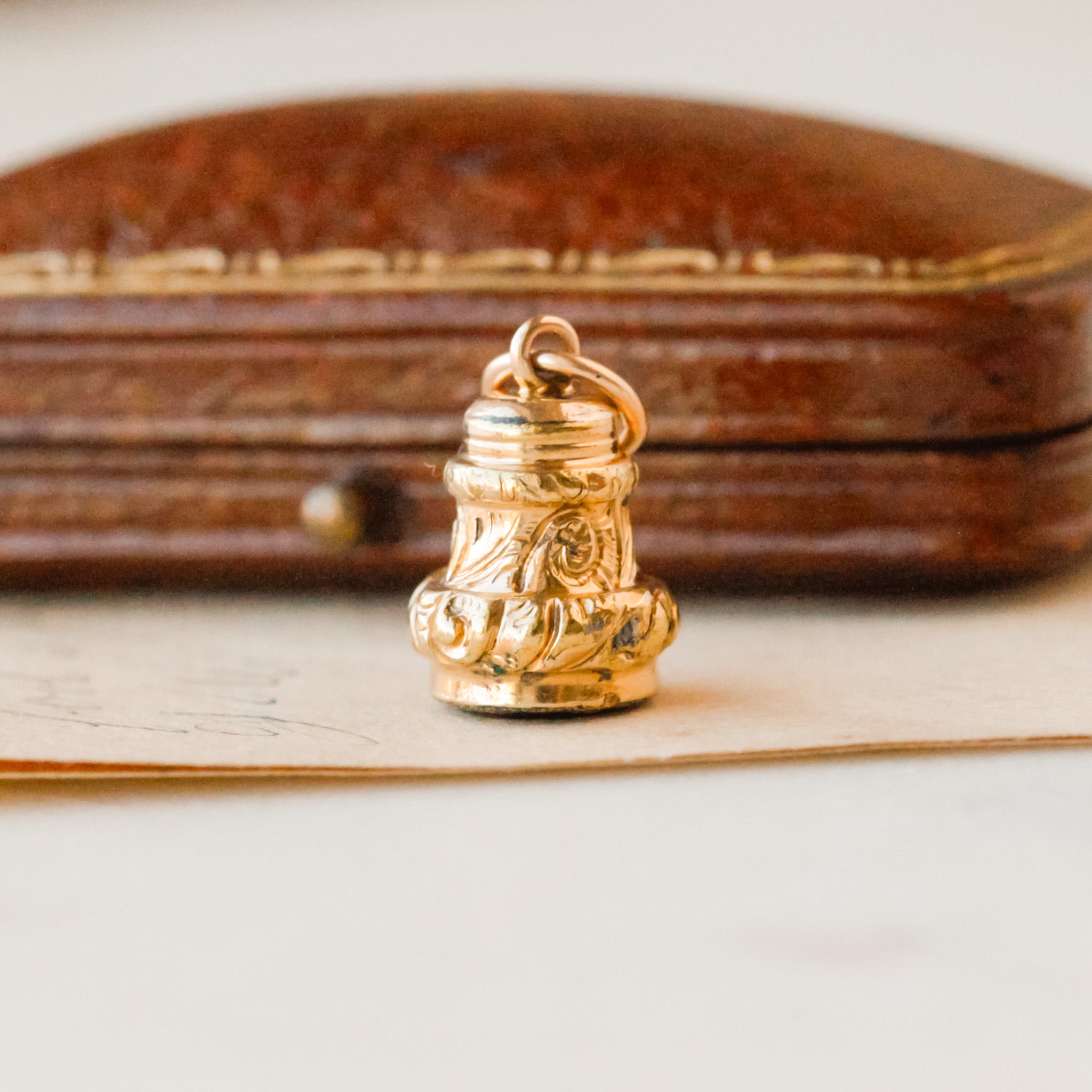 Lovlace Citrine Pendant