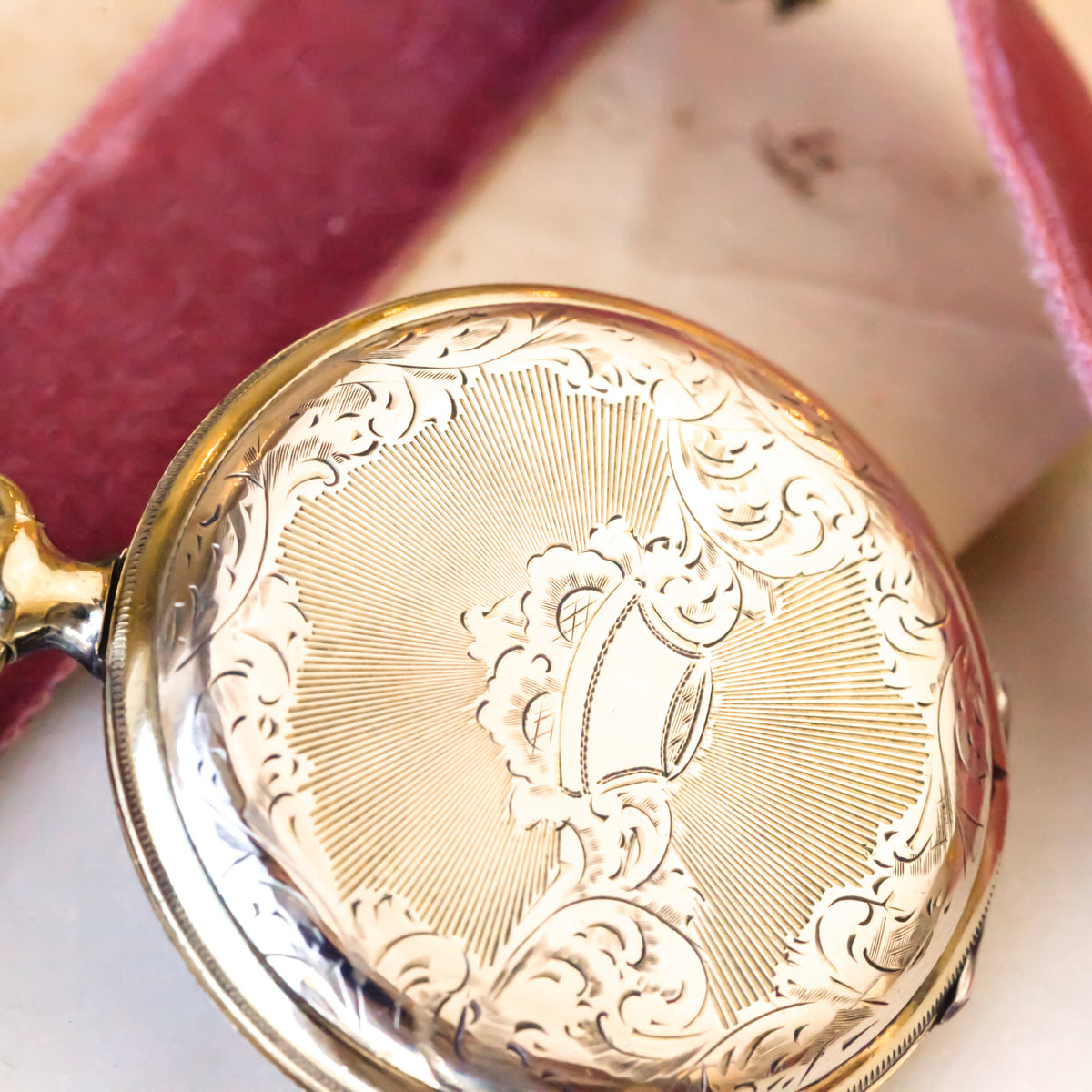 Richie Victorian Engraved Round Locket